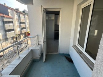 İSTASYONDA KİRALIK DAİRE 2+1