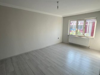 İSTASYONDA KİRALIK DAİRE 2+1