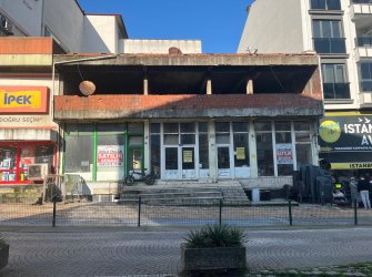 ATATÜRK BULVARINDA 3 KATLI SATILIK İŞ YERİ